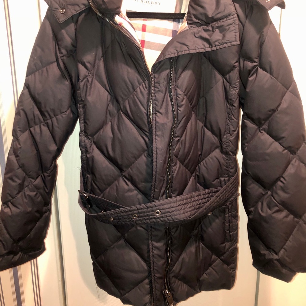 Burberry goose down puffer jacket with belt
